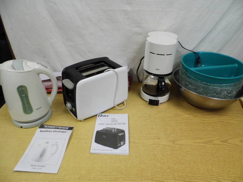 Toaster Oven - Coffee Maker - Hot Pot