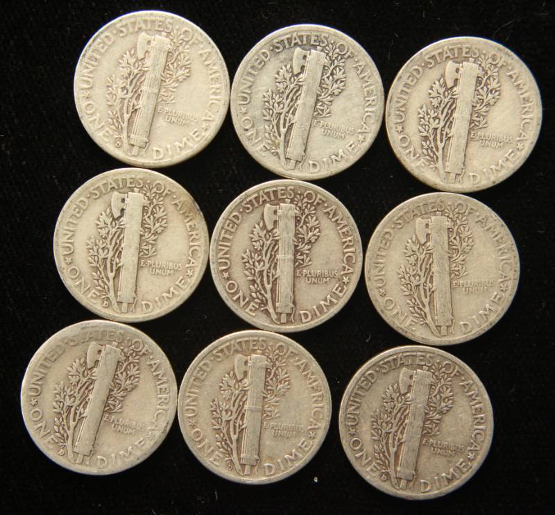 GROUP OF 9 US MERCURY SILVER DIMES
