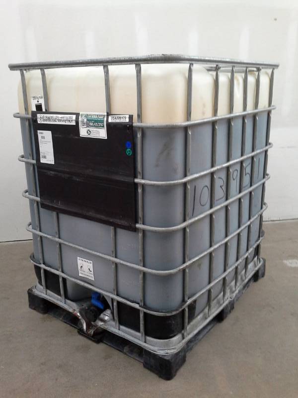 lot 32 image: Approx. 280 Gallons of Cenex Commercial Cutting Oil 30W