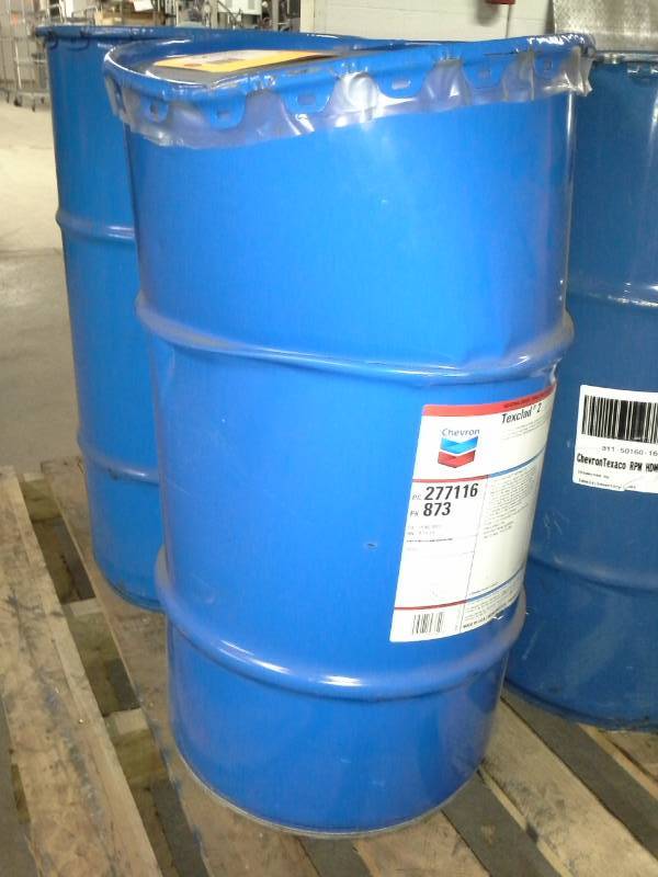 lot 41 image: One - 16 Gallon Drum of Chevron Texclad 2