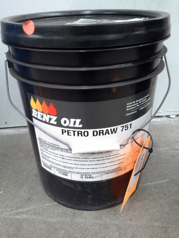 lot 58 image: Five Gallon Pail of Petro Draw 751