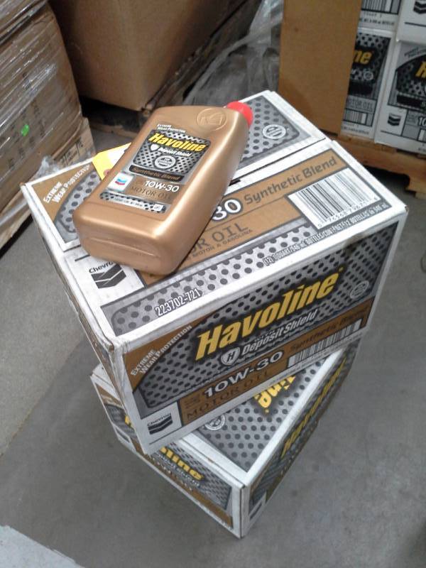 lot 114 image: 2 Cases of Havoline Synthetic Blend SAE 10W-30 Motor Oil