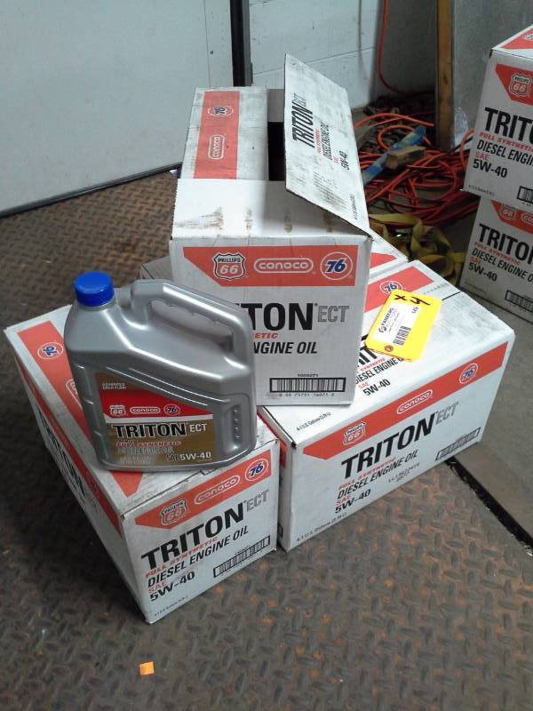 lot 149 image: 4 Cases of KendallConocco Phillips Triton Full Synthetic 5W-40 Diesel Engine Oil