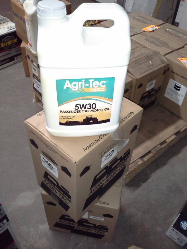 lot 157 image: 2 Cases of Agri-Tec 5W-30 Passenger Car Motor Oil