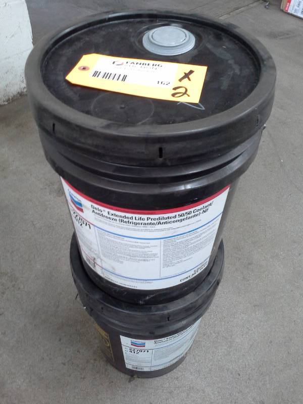 lot 162 image: 2 - 5 Gallon Pails of Chevron Delo Extended Life Prediluted 5050 CoolantAntifreeze