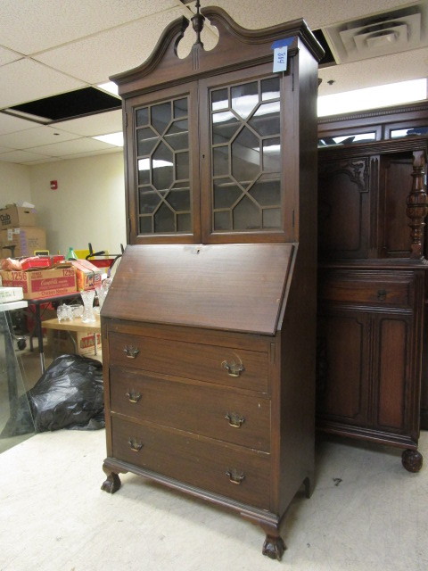 lot 804 image: MADDOX SECRETARY STYLE CHINA HUTCH