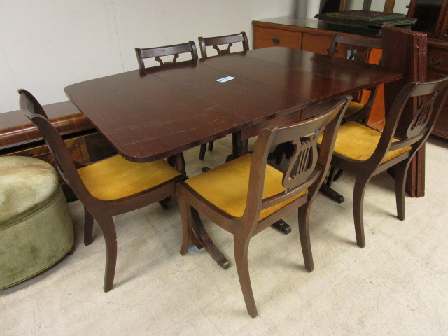 lot 826 image: DUNCAN PHYFE TABLE W CHAIRS
