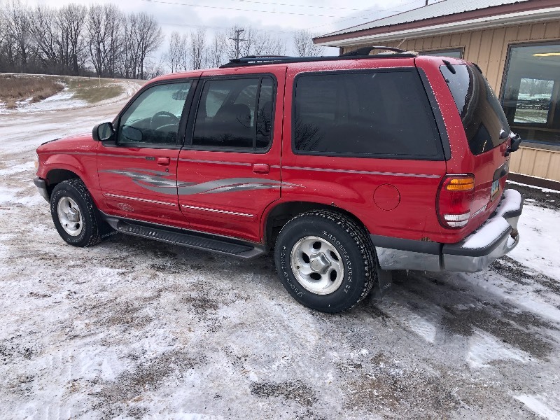 1998 FORD EXPLORER XLT NO RESERVE