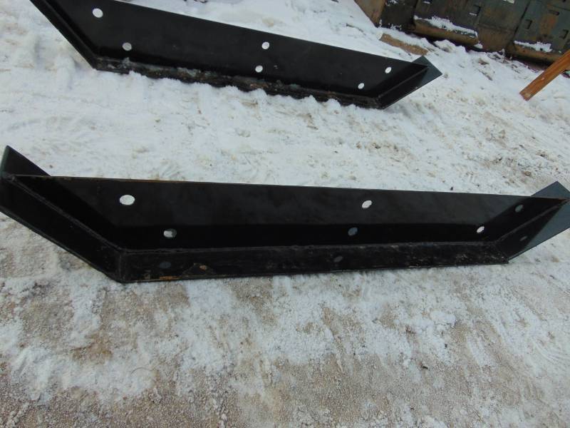 lot 53 image: Set of Push Blade Skids