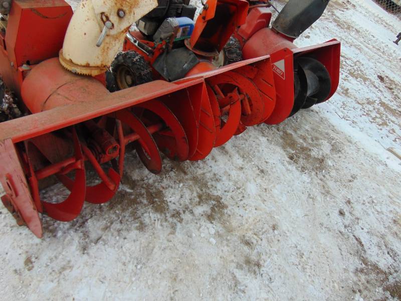lot 63 image: Lot of (3) Snow Blowers for Parts or Repair