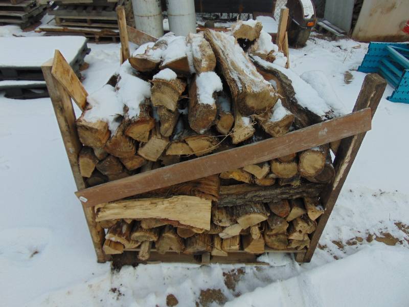lot 65 image: 4 x 4 x 3 Of Split Firewood