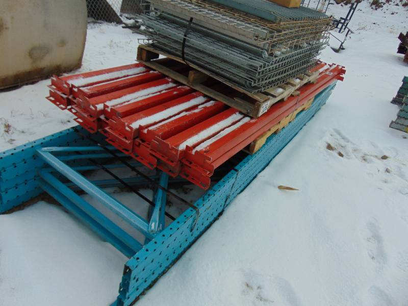 lot 66 image: Pallet Racking
