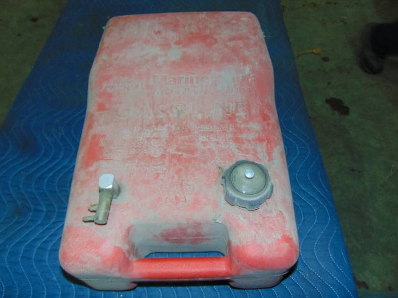 lot 104 image: Boat Gas Tank