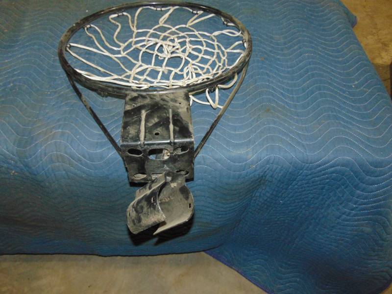 lot 105 image: Basketball Rim With Net