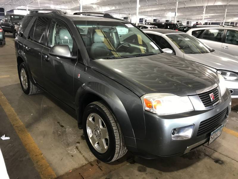 lot 9 image: 2007 Saturn Vue AWD V6
