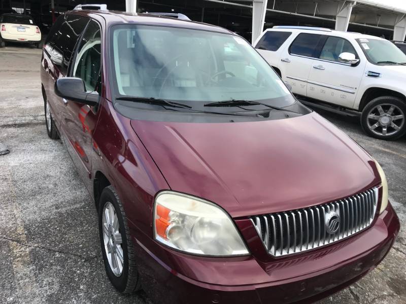 lot 18 image: 2006 Mercury Monterey