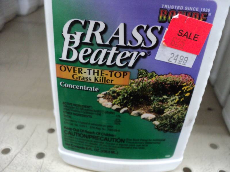 8 bottles of Grass BeaterGrass Ki...