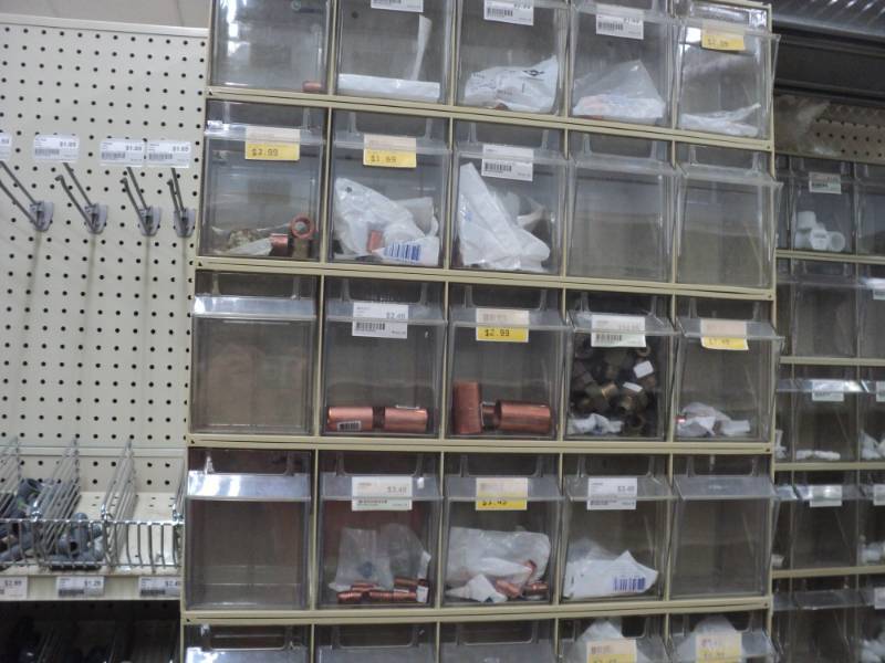 Lot of mainly copper plumbing fitti...