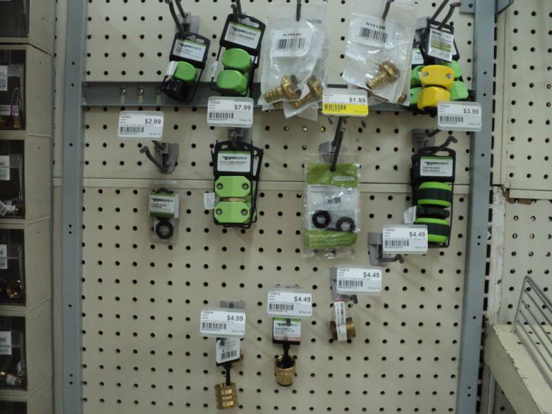 Lot of garden hose repair and conne...