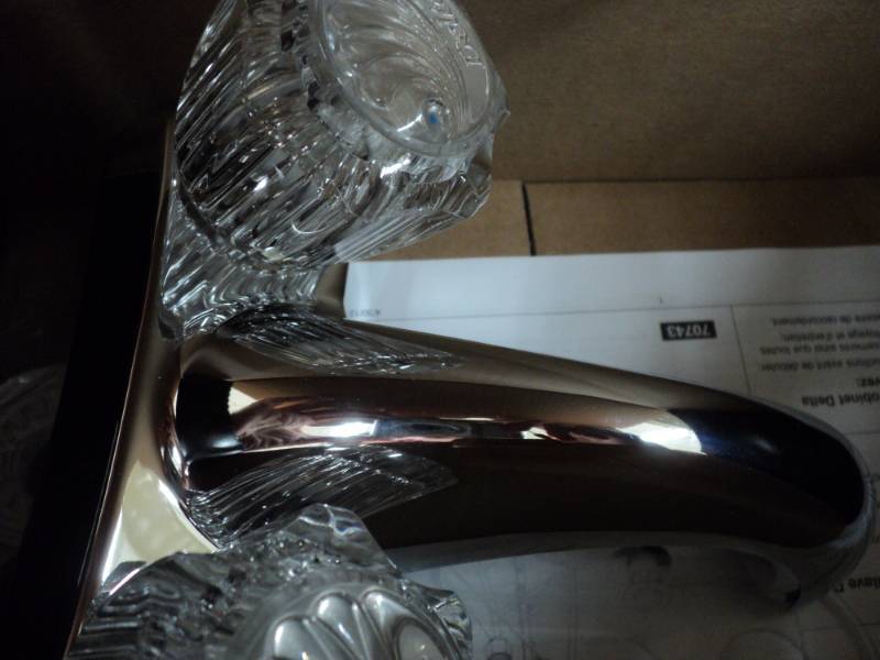 Delta 2 handle lavatory faucet...