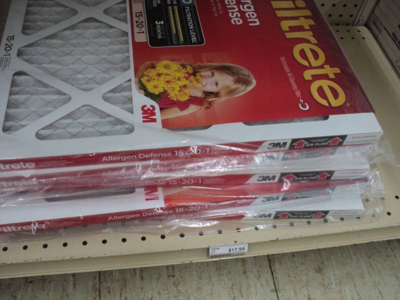 3M Filtrete 15 x 20 x 1 inch filter...