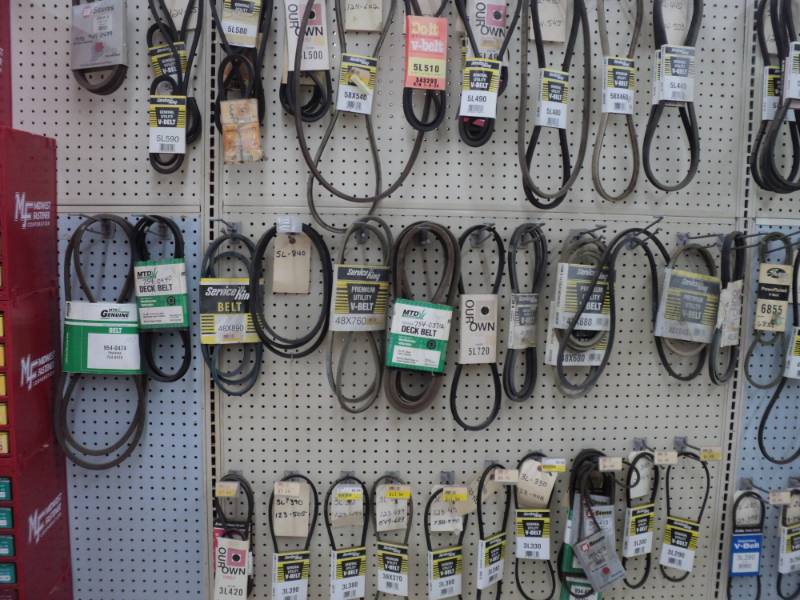 Lot of V-Belts  ...