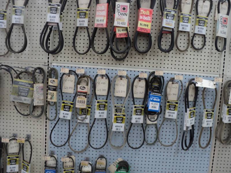Lot of V-Belts  ...