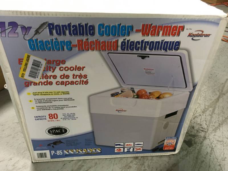 Koolatron 52 Qt. (49 l) Thermoelectric Cooler open box not used