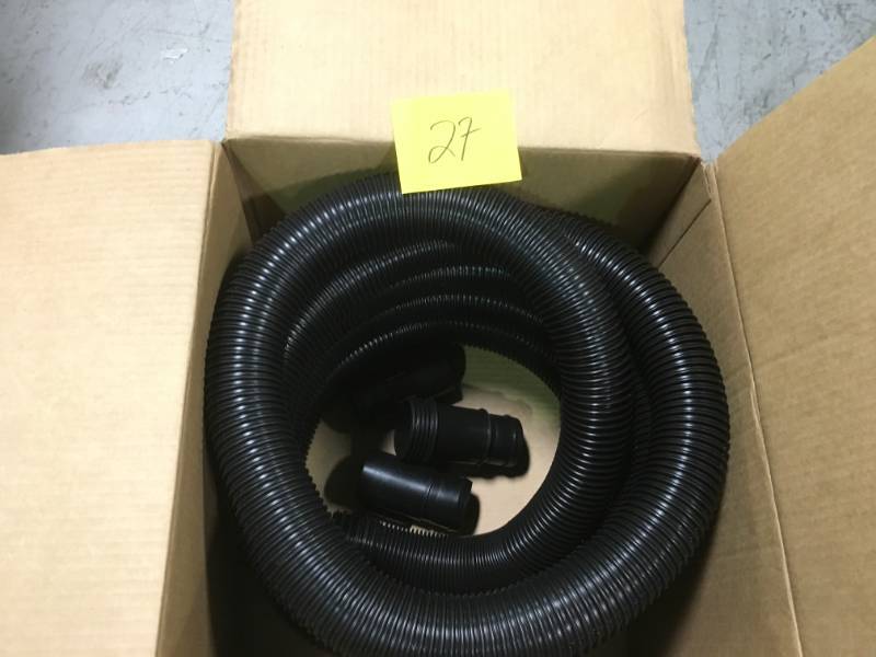 RIDGID 2-12 in. x 20 ft. Tug-A-Long Vacuum Hose for RIDGID Wet Dry Vacs in like new condition