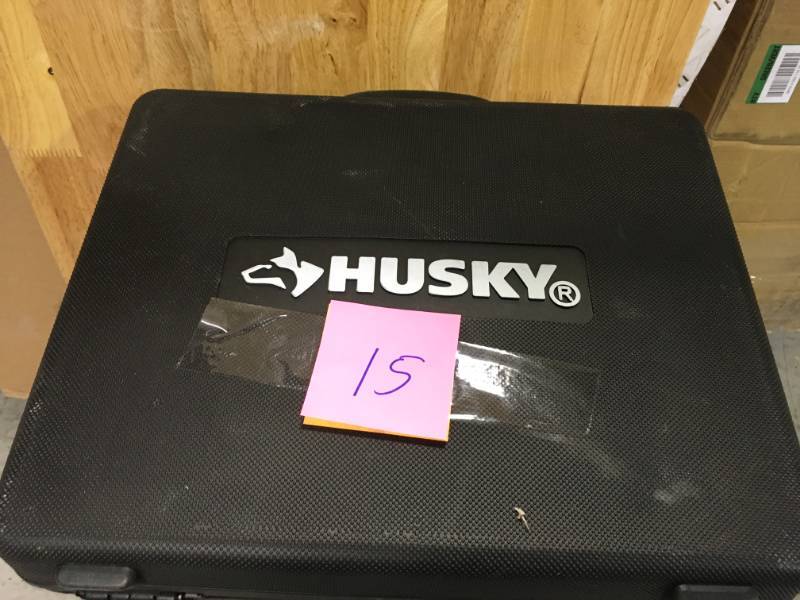 lot 15 image: Husky Gravity Feed HVLP Spray Gun not used