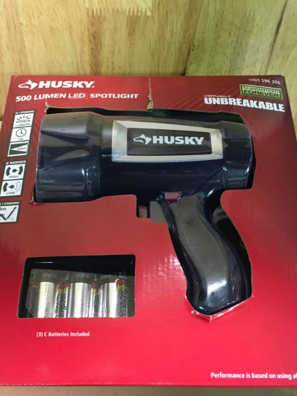 lot 31 image: Husky 500 Lumen LED Compact Unbreakable Spotlight not used