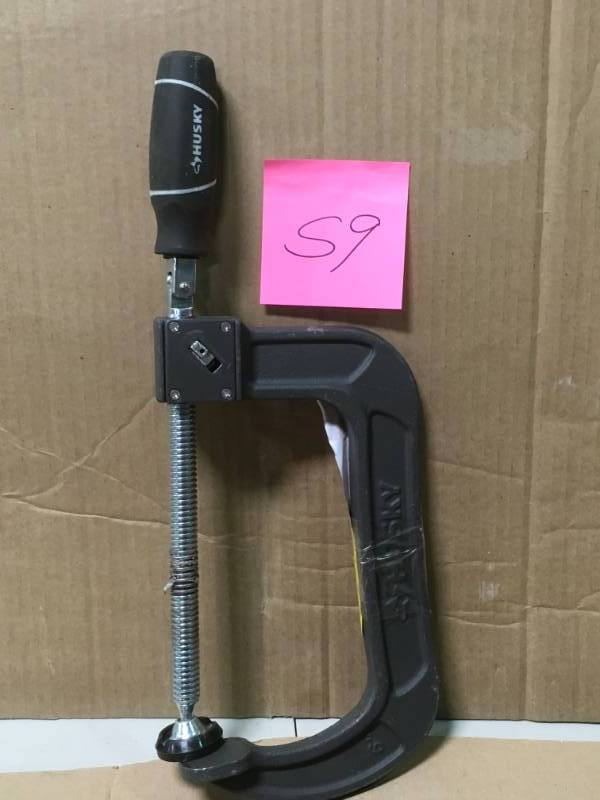 lot 59 image: Husky 6 in. Quick Adjustable C-Clamp with Rubber Handle notused