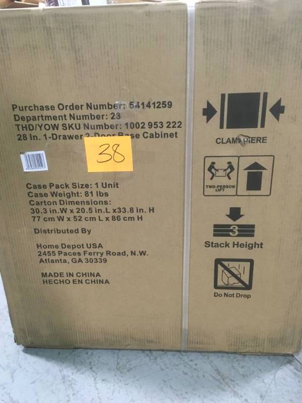 Husky 33 in. H x 28 in. W x 18 in. D 1-Drawer 2-Door Steel Garage Base Cabinet open box not used