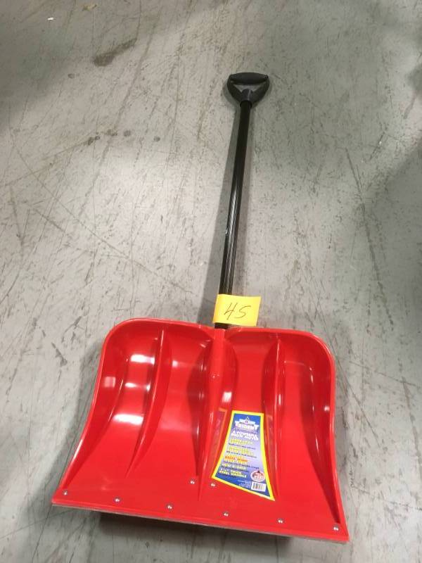 Trident Snow Shovel not used