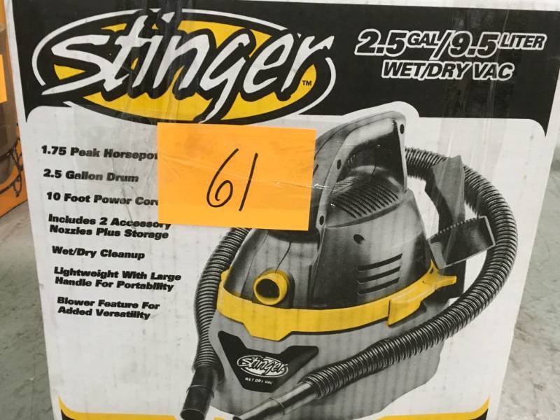 Stinger 2.5 Gal. 1.75-Peak HP Compact Wet Dry Vac USED in working condition