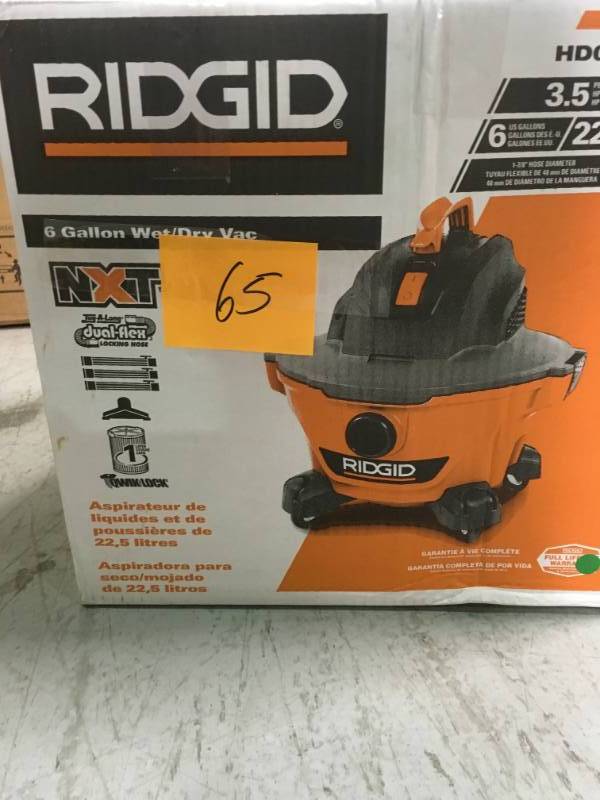 RIDGID 6 Gal. 3.5-Peak HP NXT WetDry Vac USED in working condition