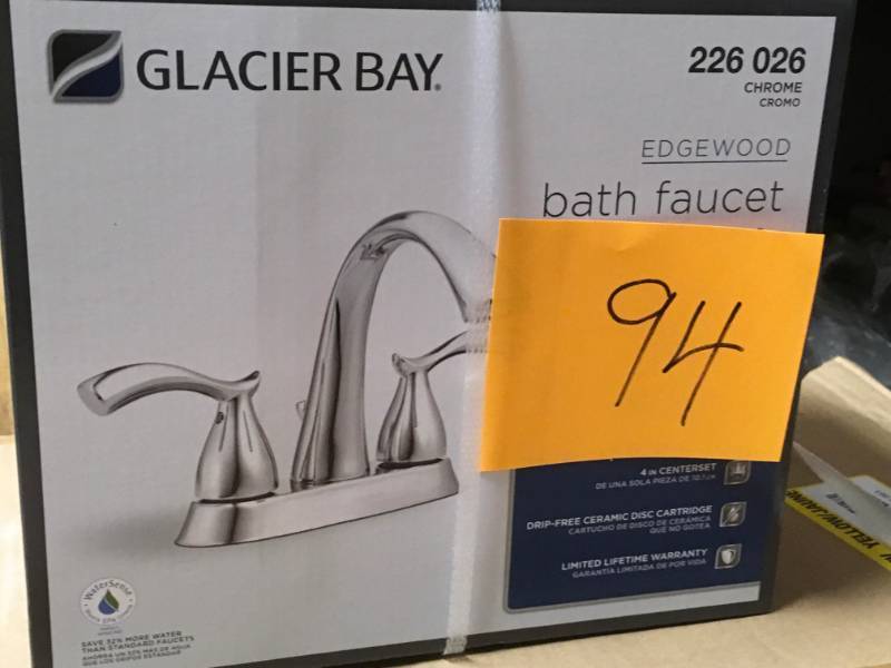 Glacier Bay Edgewood 4 in. Centerset 2-Handle High-Arc Bathroom Faucet in Chrome open box not used