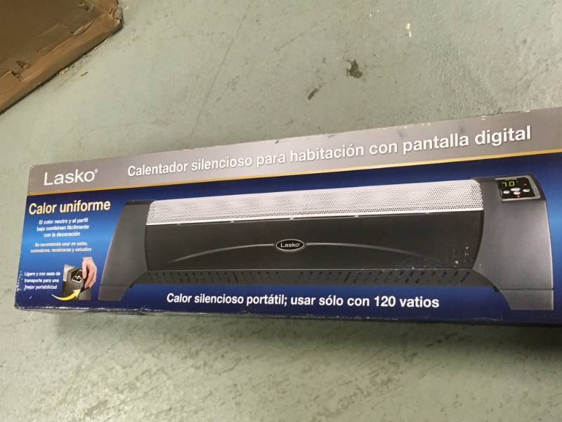 Lasko Heaters 1500 Watt Low Profile Silent Room Heater with Digital Display - Bl open box not used