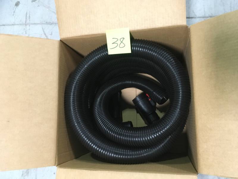 lot 38 image: RIDGID 2-12 in. x 20 ft. Tug-A-Long Vacuum Hose for RIDGID Wet Dry Vacs used in working condition