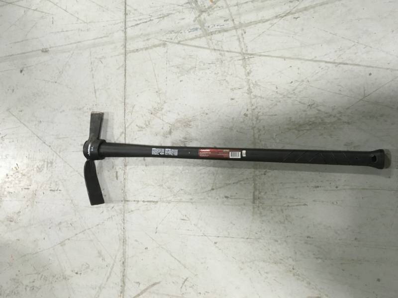 lot 44 image: Husky 2.5 lb. Cutter Mattock  in like new condition