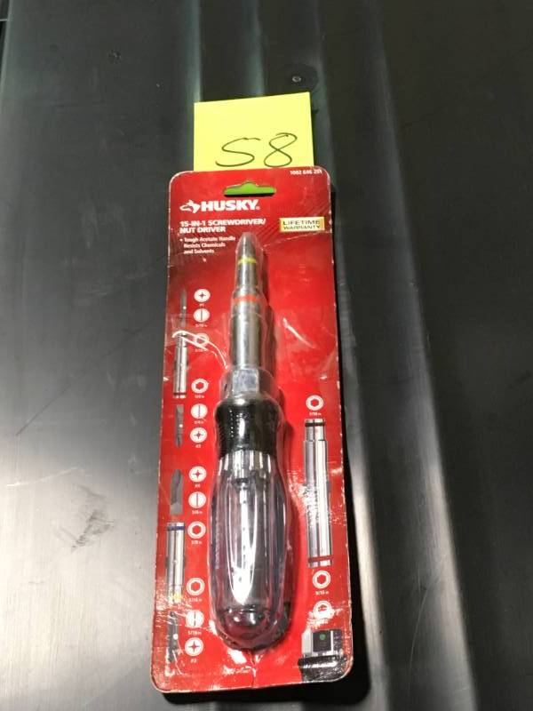 lot 58 image: Husky 15-in-1 ScrewdriverNut Driver  in like new condition