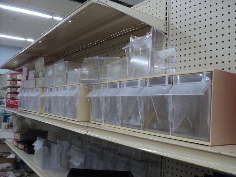 Plastic Displays- all Empty...
