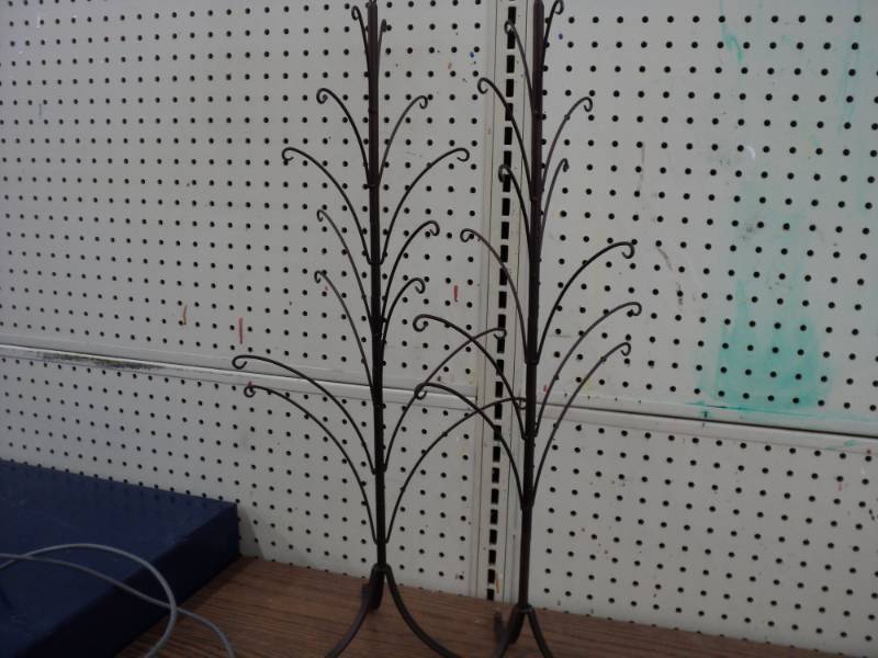 set of 2 Display Trees...