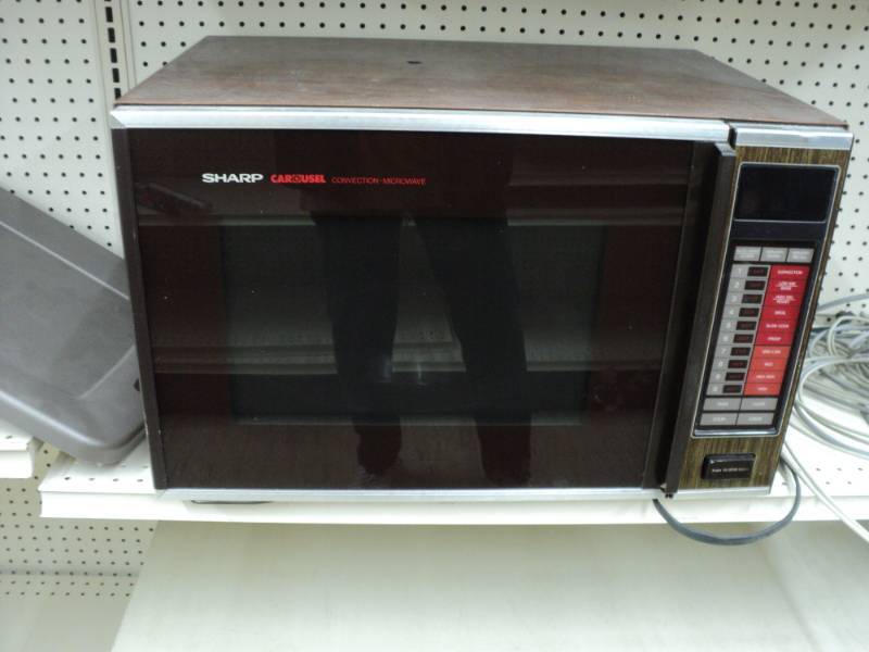 1- Sharp Carousel Microwave- Still ...
