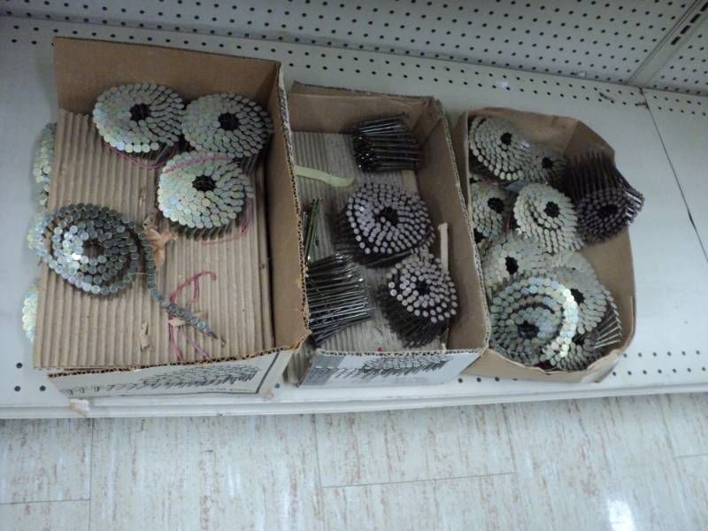 Lot of Roofing Nails  various leng...