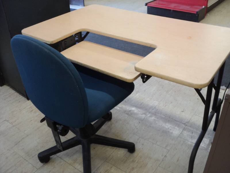 1- Collapsible and Chair...