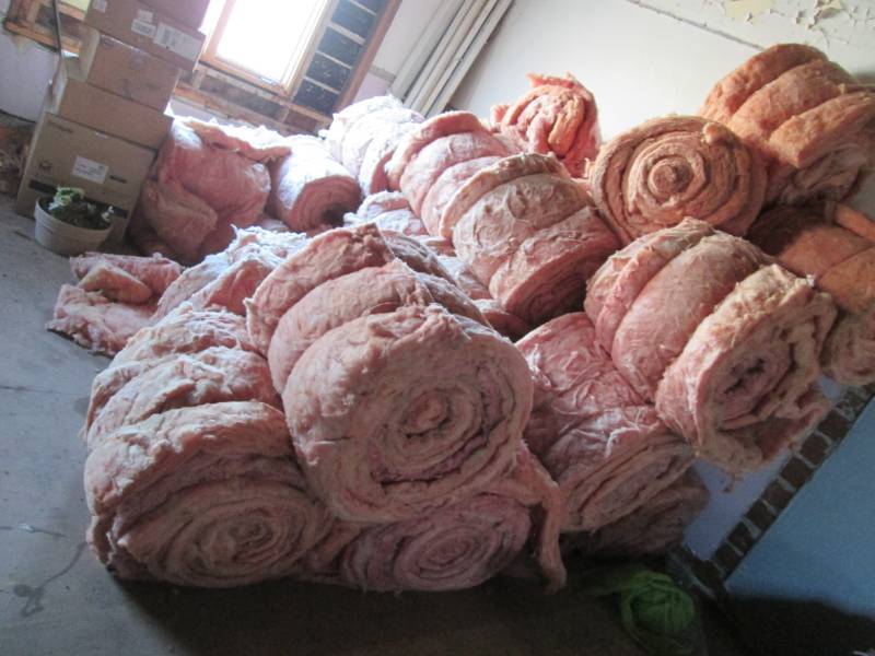 Large quantity of insulation, 3 12...
