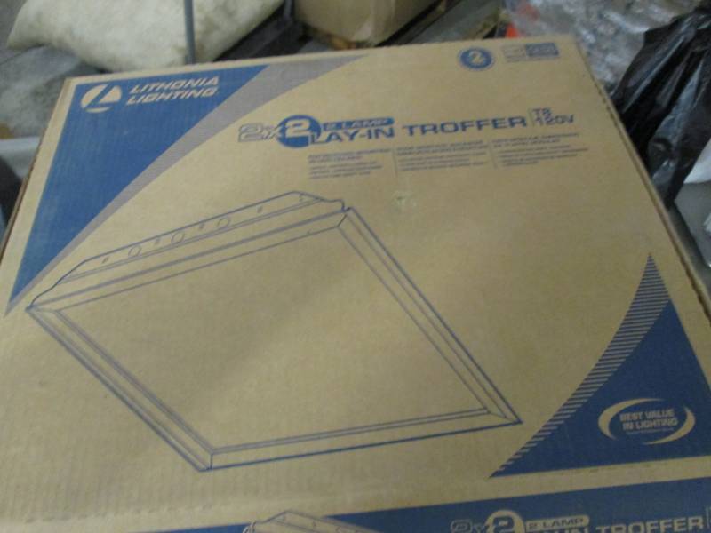 2 Lithonia Lighting 2SP8 G 2 U316 A...