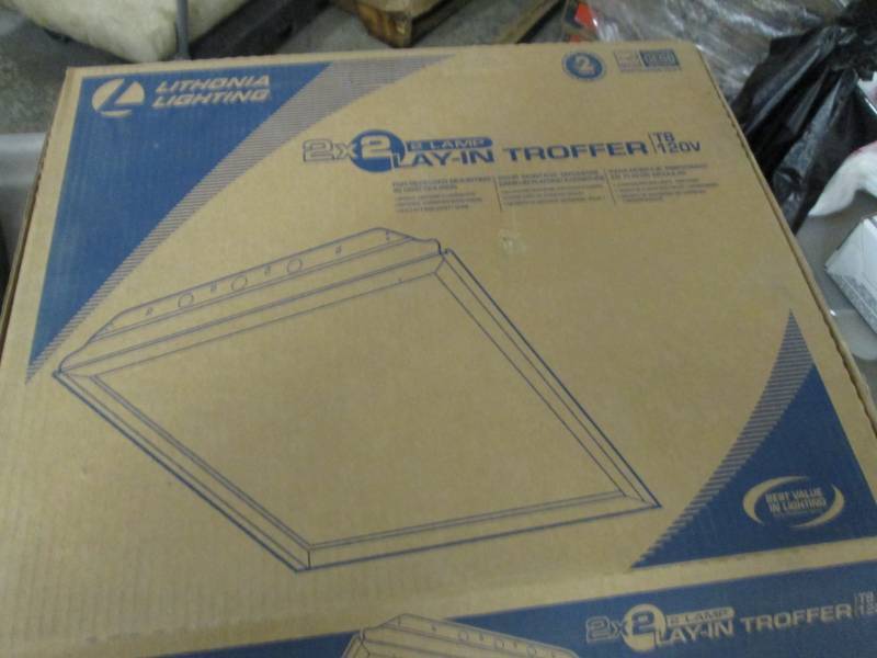 2 Lithonia Lighting 2SP8 G 2 U316 A...