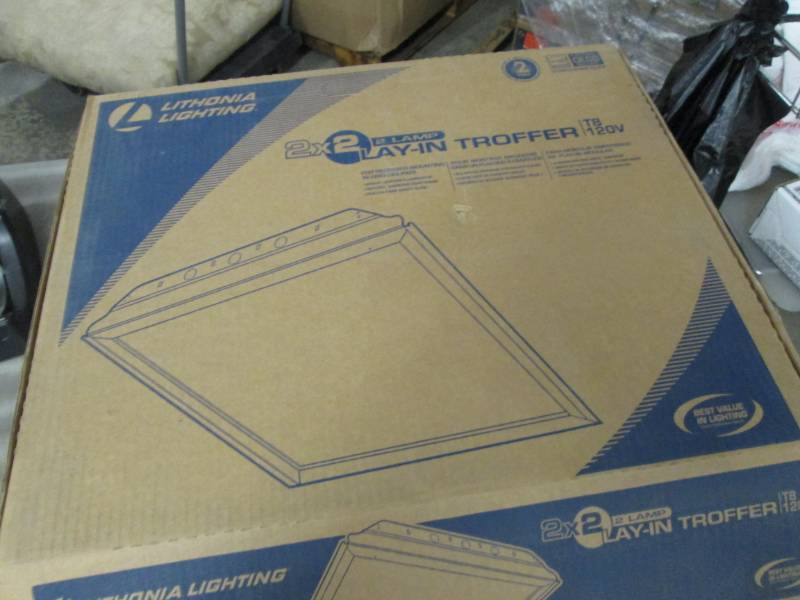 2 Lithonia Lighting 2SP8 G 2 U316 A...